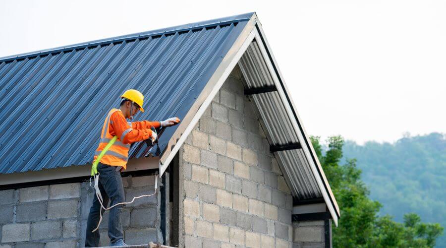 Professional residential roofers in Clyman, WI